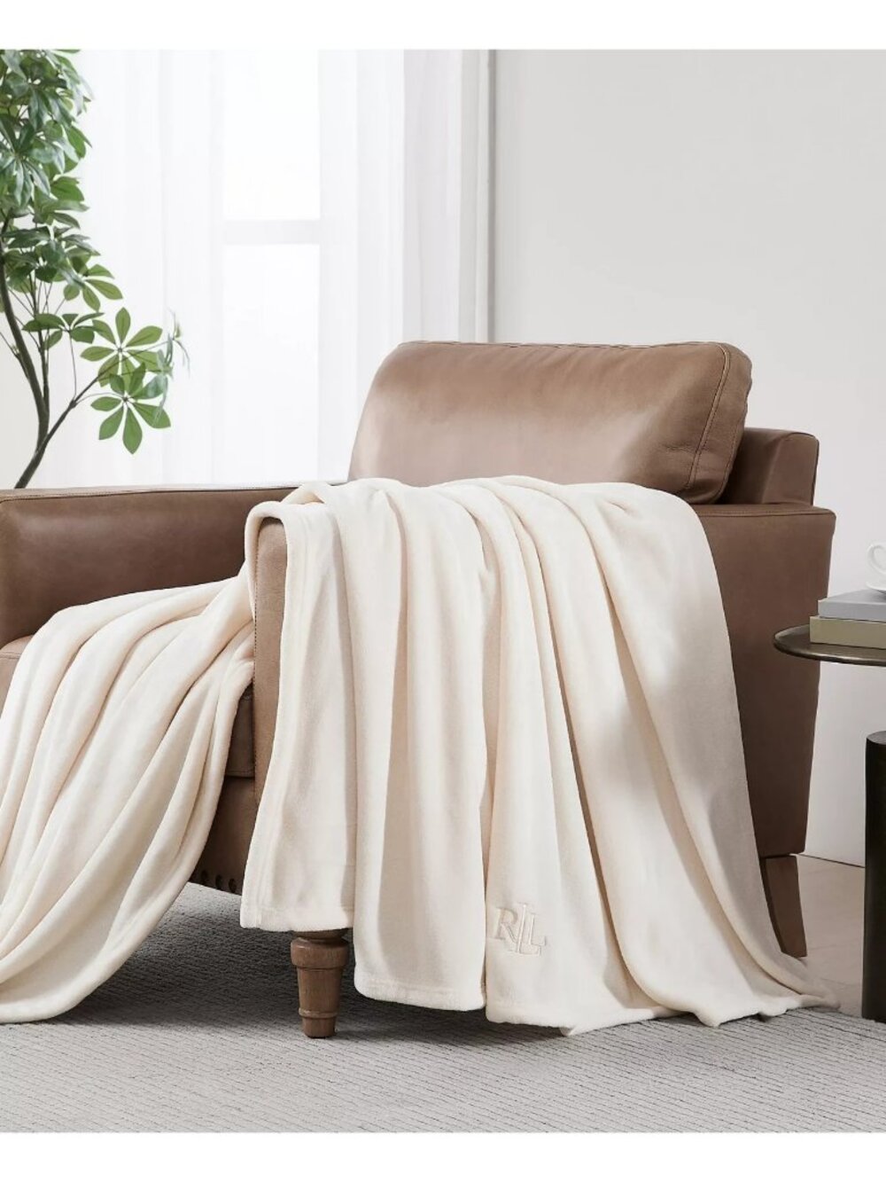 Ralph Lauren Classic Micromink Blanket Full /Queen CREAM 90"x90" Luxuriously - Picture 2 of 5